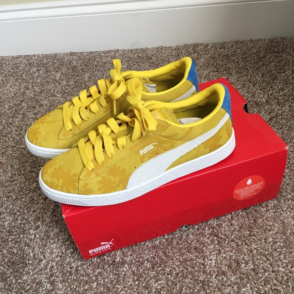 Puma sneakers
